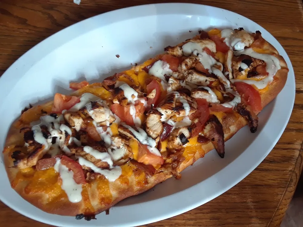 Chicken Flatbread Pizza